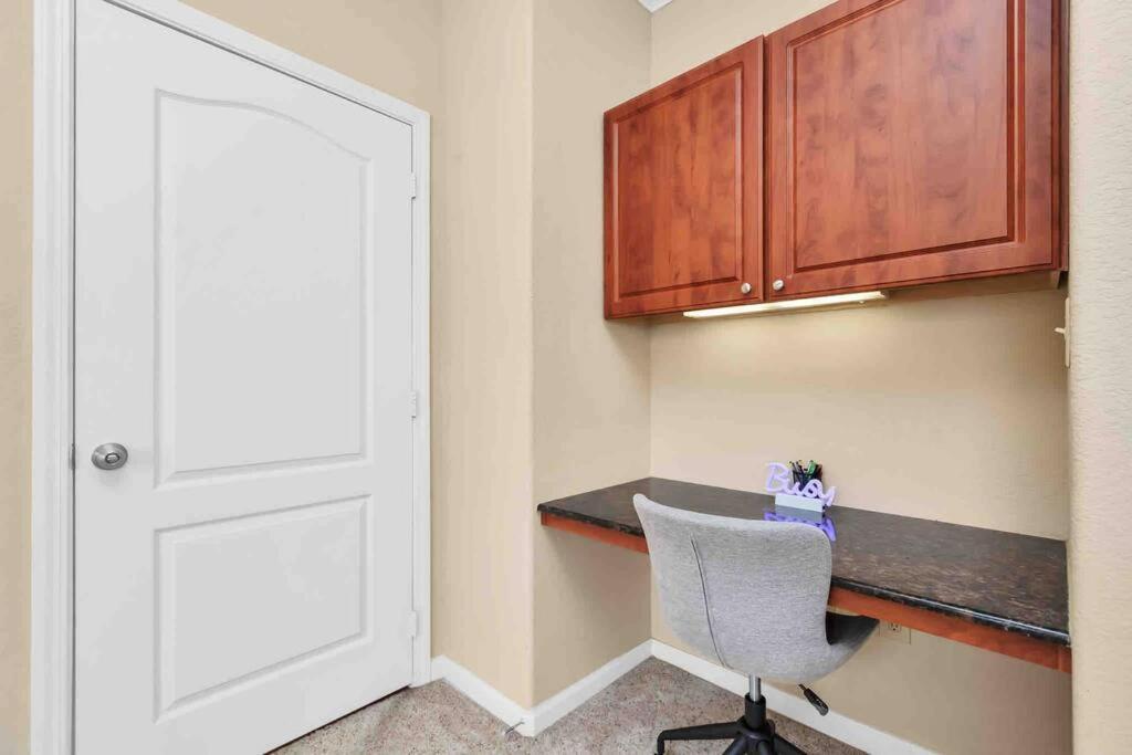 Modern Condo Near Texas Medical Center W Free Parking Houston Zewnętrze zdjęcie